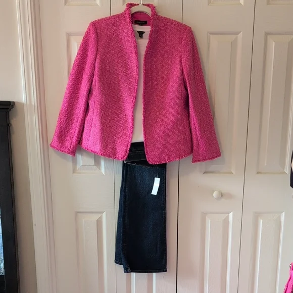 Beautiful Ann Taylor NWT Tweed Pink Women's Jacket & Dress - Picture 8 of 8